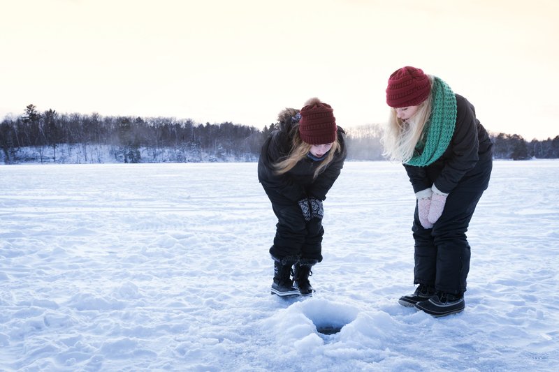 Experience the Thrill of Ice Fishing Live Gaming in the UK